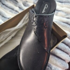 Clarks Black Leather Slip-On Mule with Embossed Stitch Detail